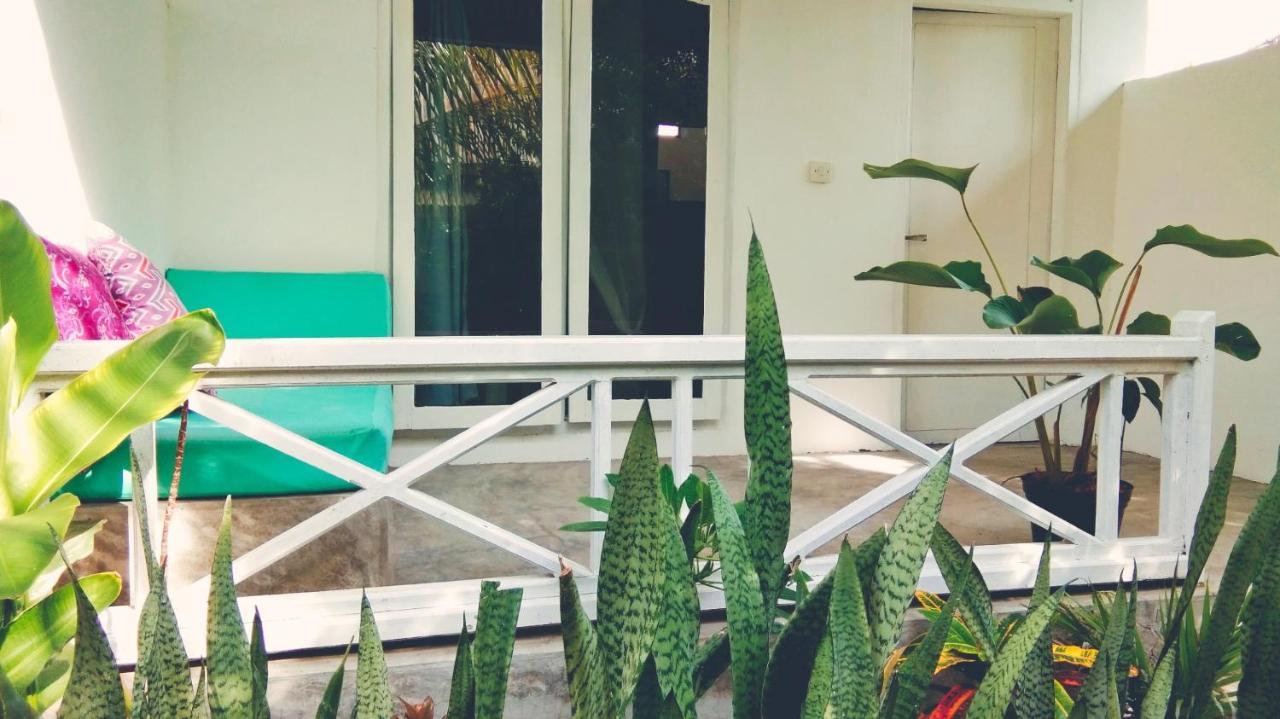 مبيت وإفطار Cafe Des Arts غيلي آير المظهر الخارجي الصورة