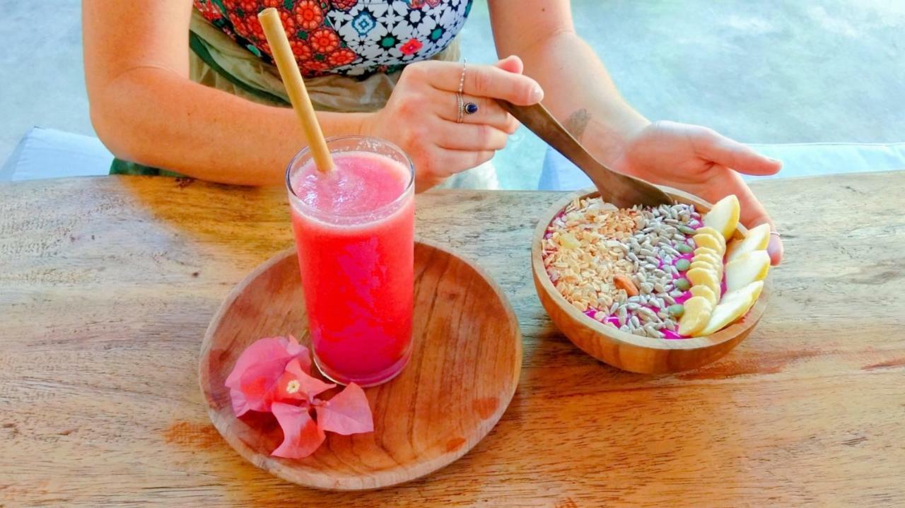 مبيت وإفطار Cafe Des Arts غيلي آير المظهر الخارجي الصورة